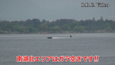 雨前の琵琶湖南湖!! 琵琶湖大橋西詰めから見えるボートは3隻だけのガラ空きです #今日の琵琶湖（YouTubeムービー 22/04/21）
