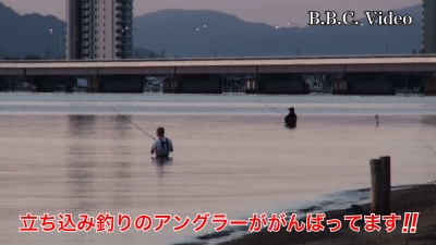 琵琶湖北湖の日の出!! 立ち込み釣りのアングラーががんばってます #今日の琵琶湖（YouTubeムービー 22/06/09）