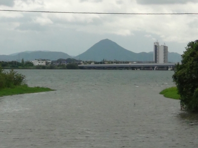 台風11号接近中の真野川河口は誰もいません!!（9月5日11時20分頃）