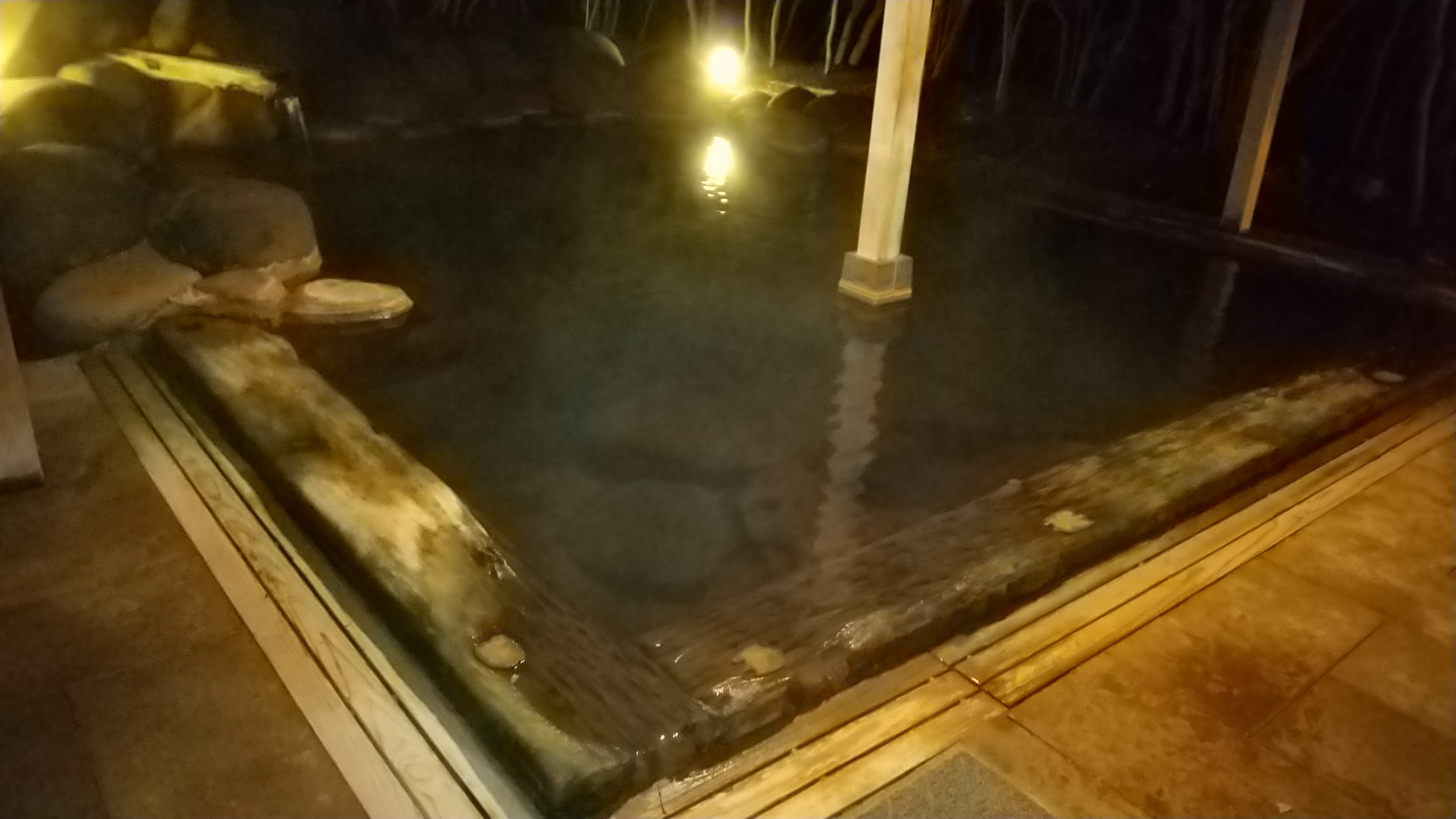 上の湯温泉(銀婚湯)-露天風呂