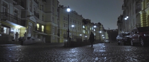 『少女ポリーナと７つの迷宮』ウクライナの街