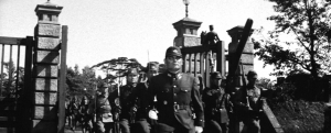 『日本のいちばん長い日』より　宮城を警備する近衛兵団