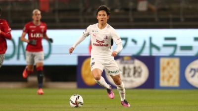 Sota Kitano has become the youngest player to score for Cerezo Osaka in the league cup beating Takumi Minamino