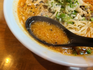 大黒亭居島店　味噌担々麺　スープ