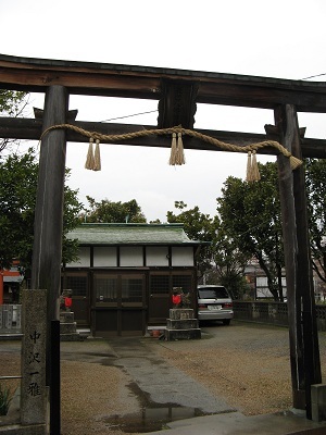 辰巳八幡神社1